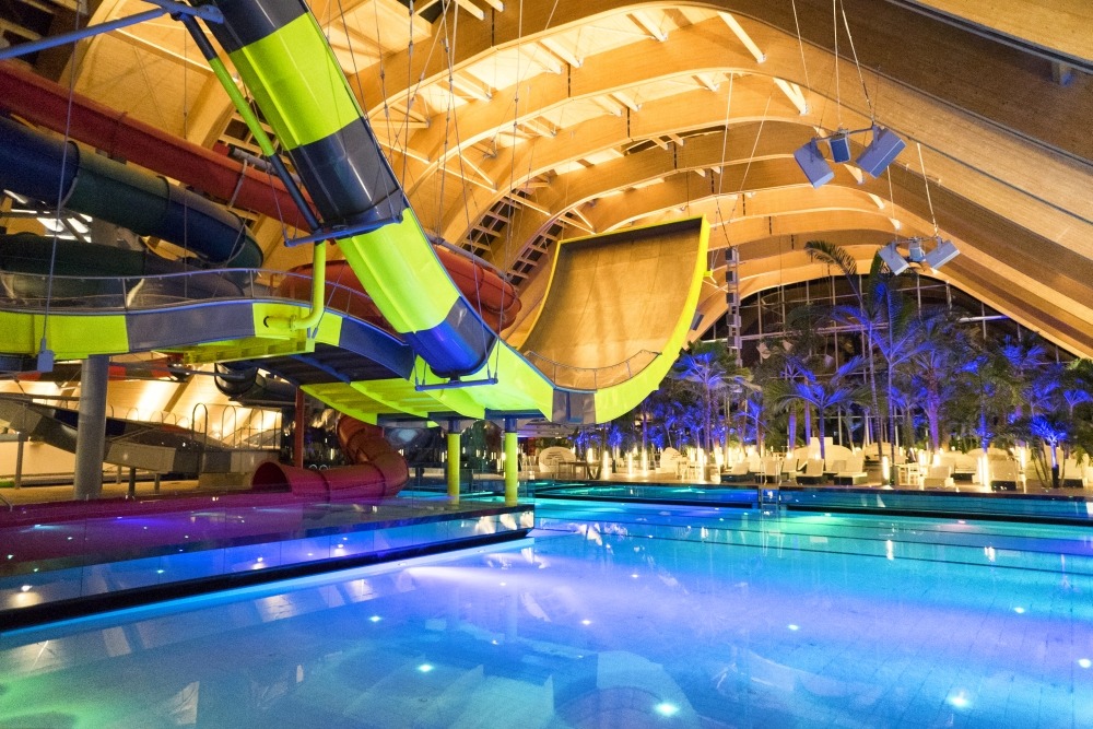 Therme Bucharest - Νεροτσουλήθρες